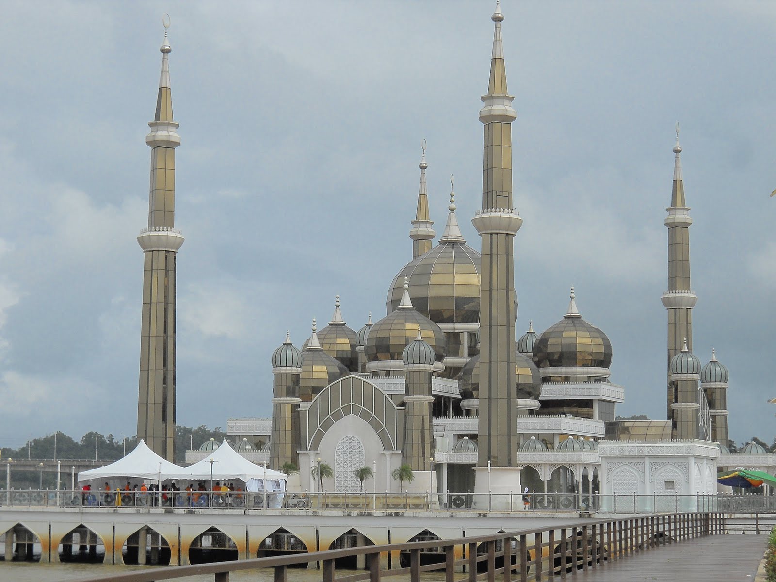  ..Crystal Mosque ( 13703390764.jpg